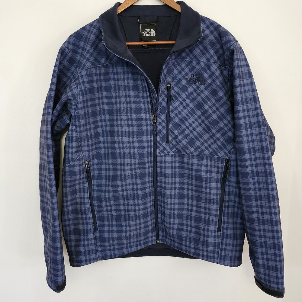 The North Face Black Apex Bionic Jacket Size Medium.